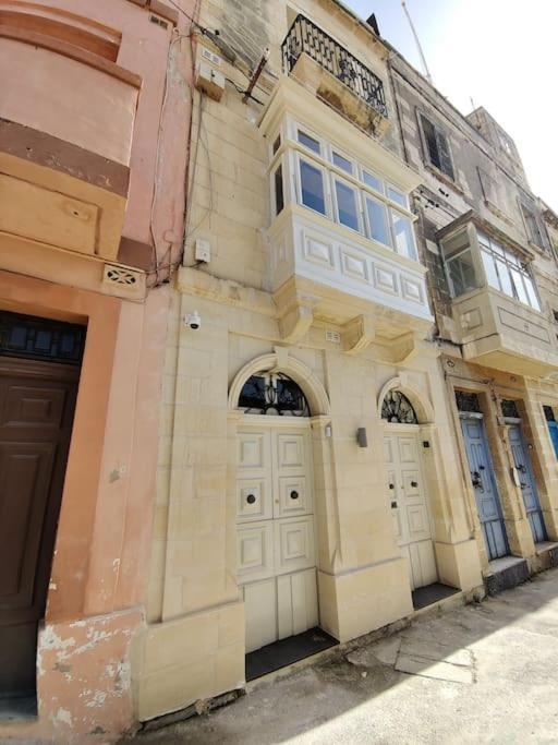 Crew 2 Savynomad Harbour Residences Wow Views Cospicua Экстерьер фото