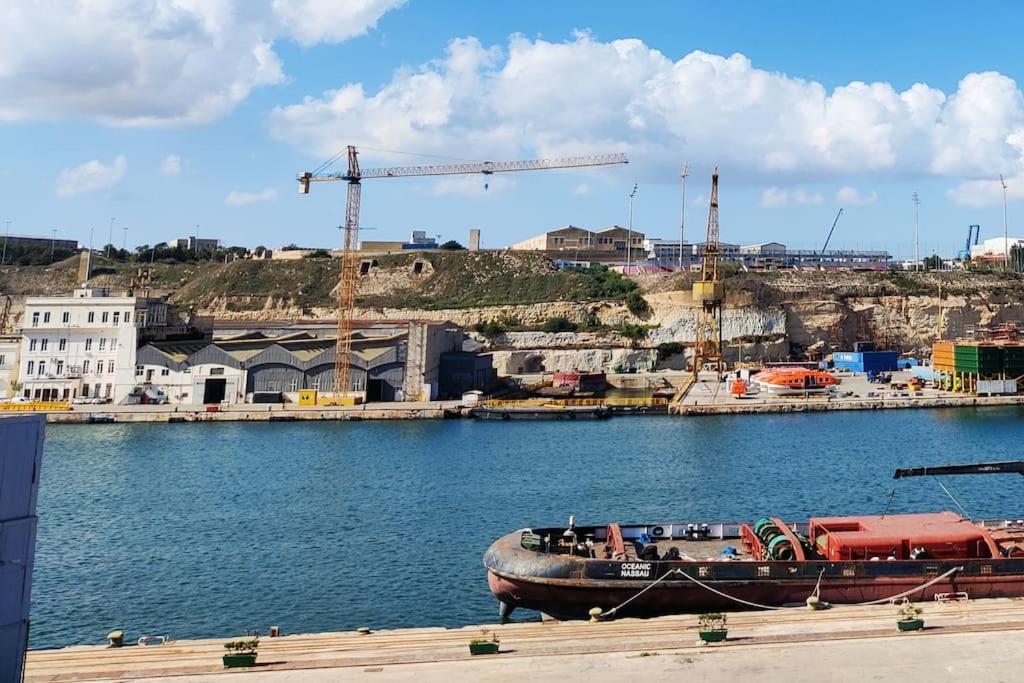 Crew 2 Savynomad Harbour Residences Wow Views Cospicua Экстерьер фото